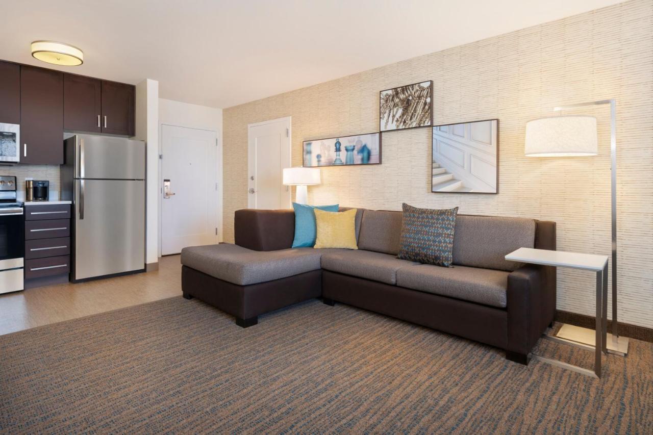 Residence Inn By Marriott Boston Bridgewater Raynham Exterior photo