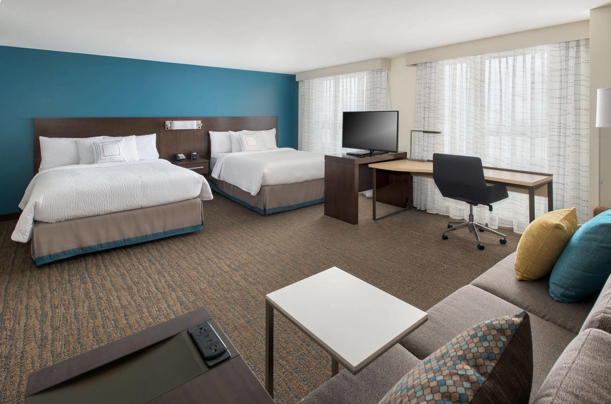 Residence Inn By Marriott Boston Bridgewater Raynham Exterior photo